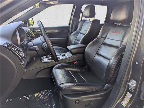 Used 2021 Jeep Grand Cherokee Trailhawk w/ Trailhawk Luxury Group AWD/4WD image 17