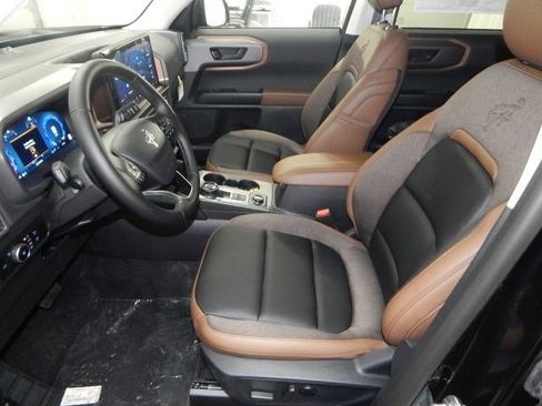 New 2025 Ford Bronco Sport Outer Banks w/ Outer Banks Tech Package+ AWD/4WD image 13