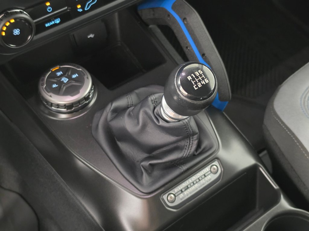 Used 2023 Ford Bronco Black Diamond AWD/4WD image 21