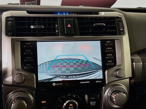 Certified 2024 Toyota 4Runner SR5 Premium image 25