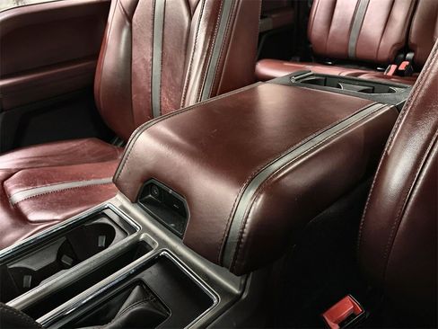 Used 2019 Ford F150 Platinum image 39