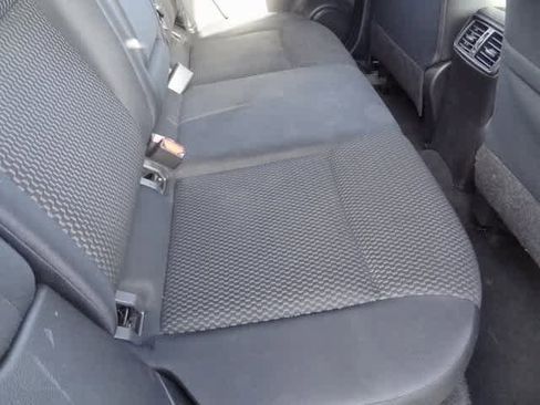 Used 2022 Nissan Rogue Sport S image 22