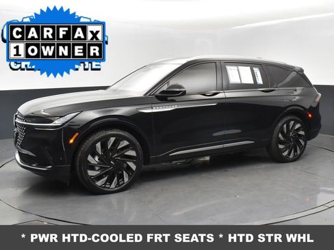 Used 2024 Lincoln Nautilus Reserve w/ Equipment Group 202A image 4