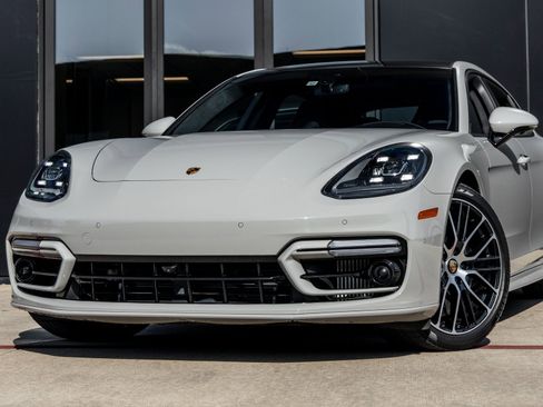 Used 2023 Porsche Panamera Turbo S Executive image 7