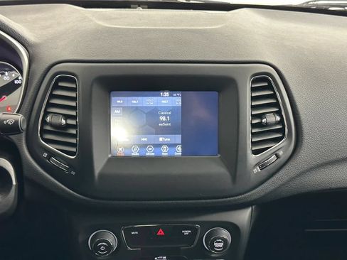 Used 2020 Jeep Compass Sport w/ Cold Weather Group AWD/4WD image 27