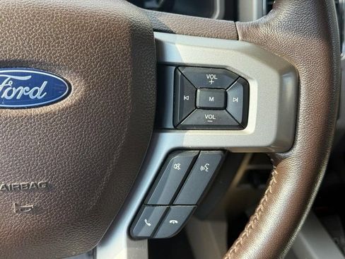 Used 2018 Ford F150 Lariat AWD/4WD image 21