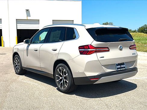 New 2026 BMW X3 xDrive30i w/ Premium Package AWD/4WD image 6