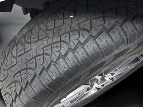 Used 2025 Ford Expedition Max Active AWD/4WD image 42