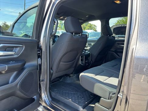 Used 2022 RAM 1500 Big Horn AWD/4WD image 22