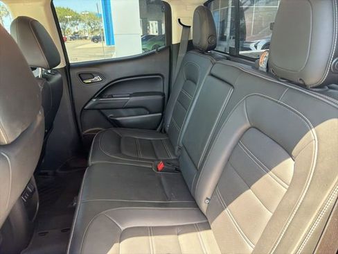 Used 2017 GMC Canyon Denali image 8