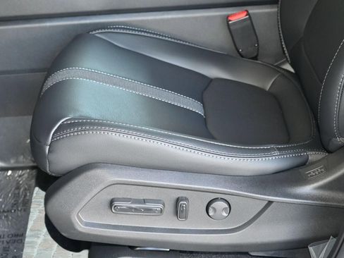 New 2026 Honda Pilot EX-L image 16