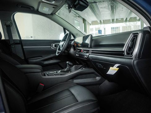 New 2026 Kia Sorento EX image 11