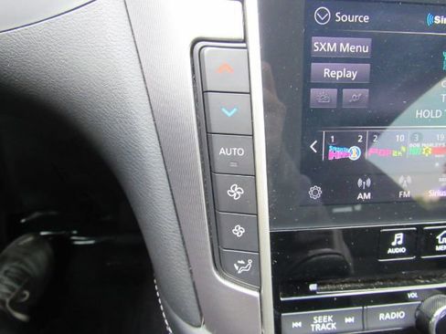 Used 2022 INFINITI Q60 3.0t Luxe w/ Essential Package image 36