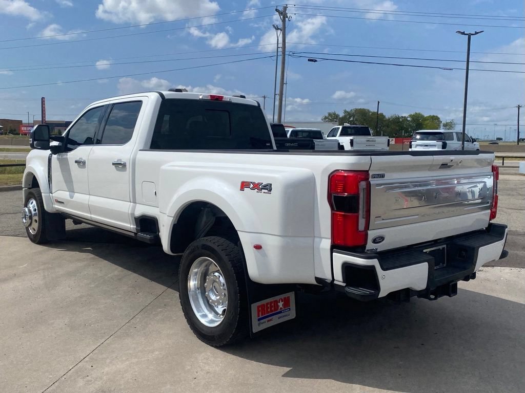Used 2024 Ford F450 Platinum w/ FX4 Off-Road Package AWD/4WD image 3