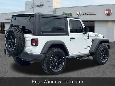 Used 2022 Jeep Wrangler Sport AWD/4WD image 7