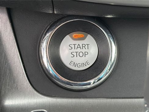 Used 2020 Nissan Murano SL image 37