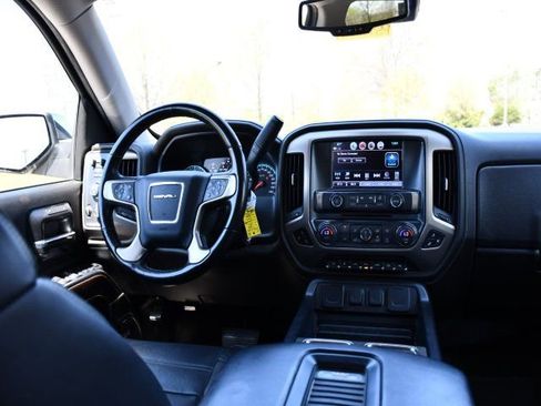 Used 2018 GMC Sierra 1500 Denali w/ Denali Ultimate Package image 17