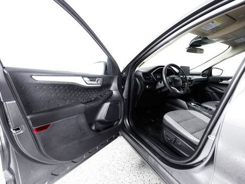 Used 2020 Ford Escape SE AWD/4WD image 19