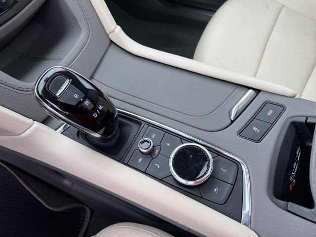 Used 2024 Cadillac XT5 Premium Luxury w/ LPO, Floor Liner Package AWD/4WD image 17
