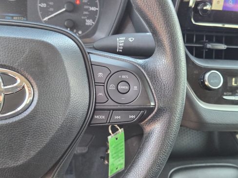 Used 2025 Toyota Corolla LE FWD image 22