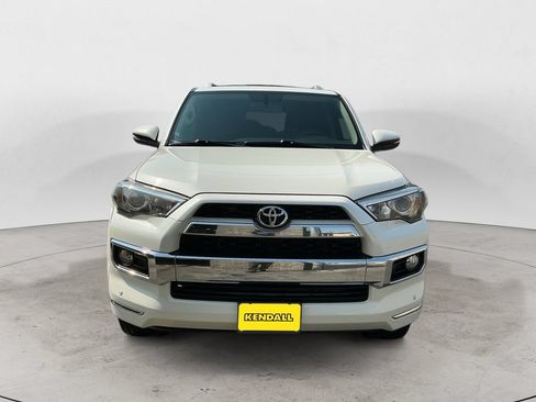 Used 2017 Toyota 4Runner Limited AWD/4WD image 2