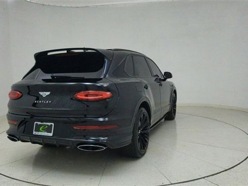 Used 2022 Bentley Bentayga Speed image 65