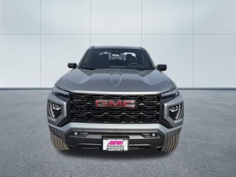 New 2026 GMC Canyon Elevation w/ Convenience Package image 4