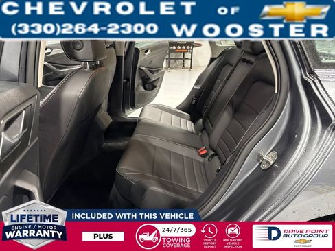 Used 2024 Volkswagen Jetta SE image 31