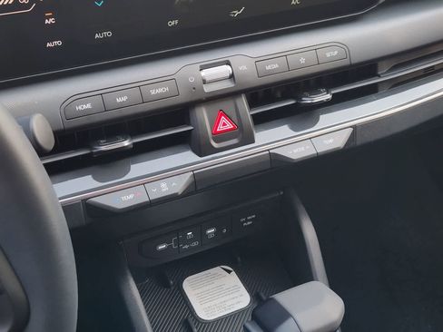 New 2026 Kia K4 EX FWD image 18