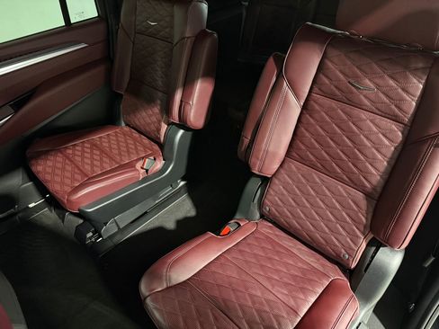 New 2026 Cadillac Escalade ESV Sport image 47