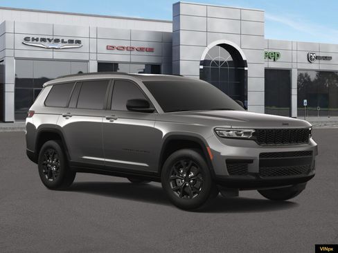 New 2025 Jeep Grand Cherokee L Altitude image 11