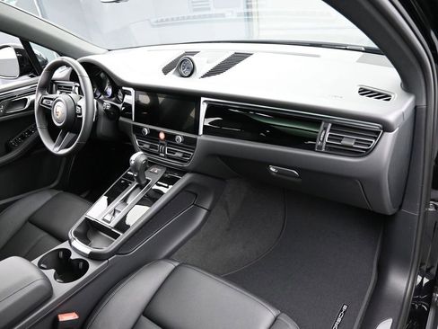 New 2026 Porsche Macan S AWD/4WD image 32