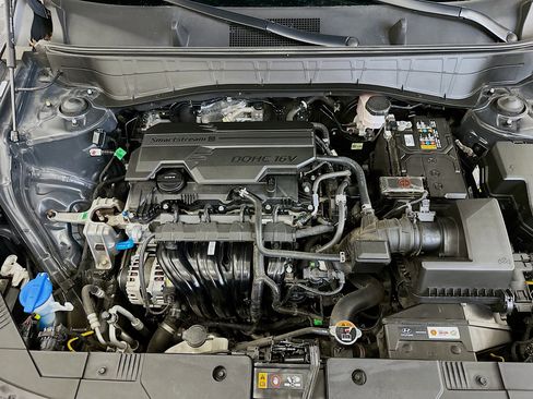 Used 2025 Hyundai Kona SEL image 33