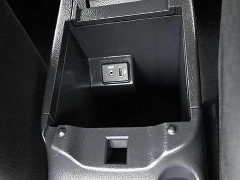 Used 2018 Nissan Sentra SV FWD image 21