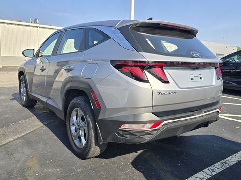 Used 2023 Hyundai Tucson SE AWD/4WD image 5