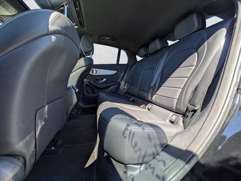 Used 2023 Mercedes-Benz GLC 300 4MATIC Coupe image 18