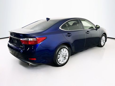 Used 2015 Lexus ES 350 w/ Luxury Package FWD image 9