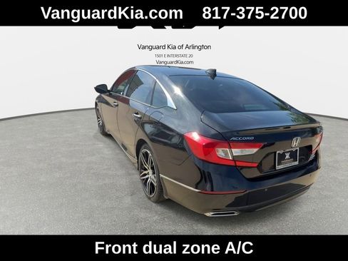 Used 2021 Honda Accord Touring image 7