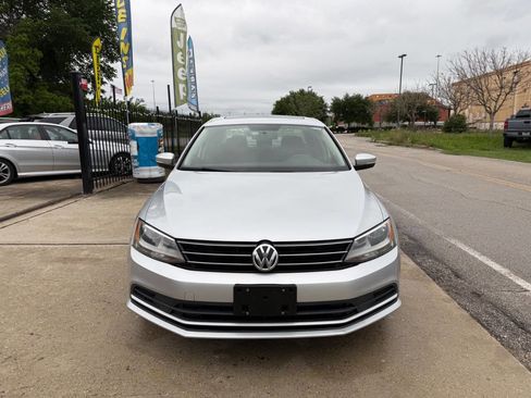Used 2015 Volkswagen Jetta TDI SE image 3