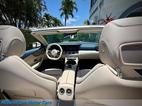 Used 2023 Mercedes-Benz E 450 Cabriolet image 30