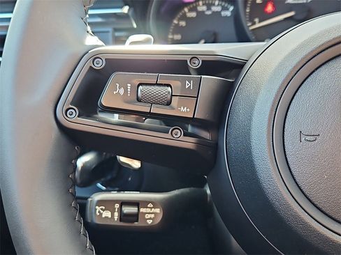 New 2026 Porsche Macan Turbo image 23