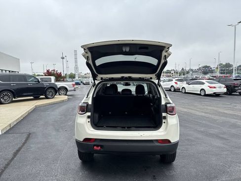 Used 2019 Jeep Compass Trailhawk AWD/4WD image 19