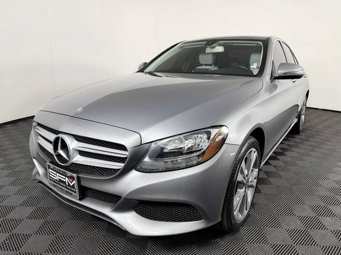 Used 2016 Mercedes-Benz C 300 4MATIC Sedan image 3