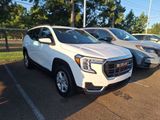 Used 2023 GMC Terrain SLE w/ Driver Convenience Package image 3