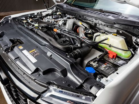 Used 2026 Ford F450 Platinum w/ Platinum Plus Package image 40