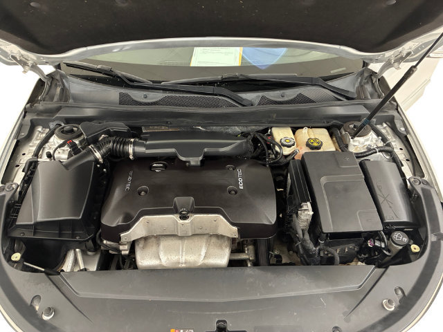 Used 2014 Chevrolet Impala LTZ FWD image 11