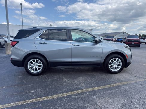 Used 2023 Chevrolet Equinox LT AWD/4WD image 4