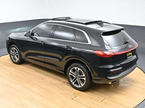 Used 2025 Audi Q5 Premium Plus w/ Premium Plus AWD/4WD image 43