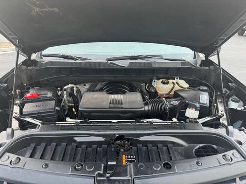 Used 2019 Chevrolet Silverado 1500 RST image 33