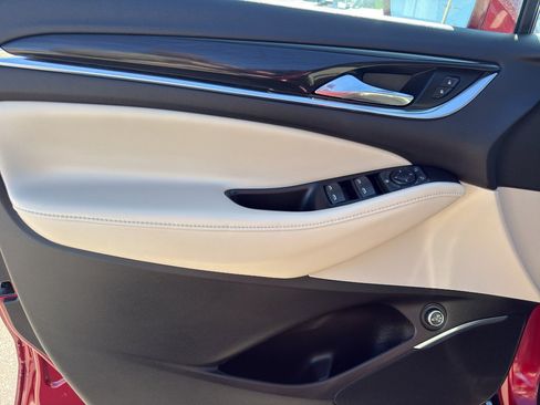 Used 2018 Buick Enclave Essence w/ Trailering Package image 13